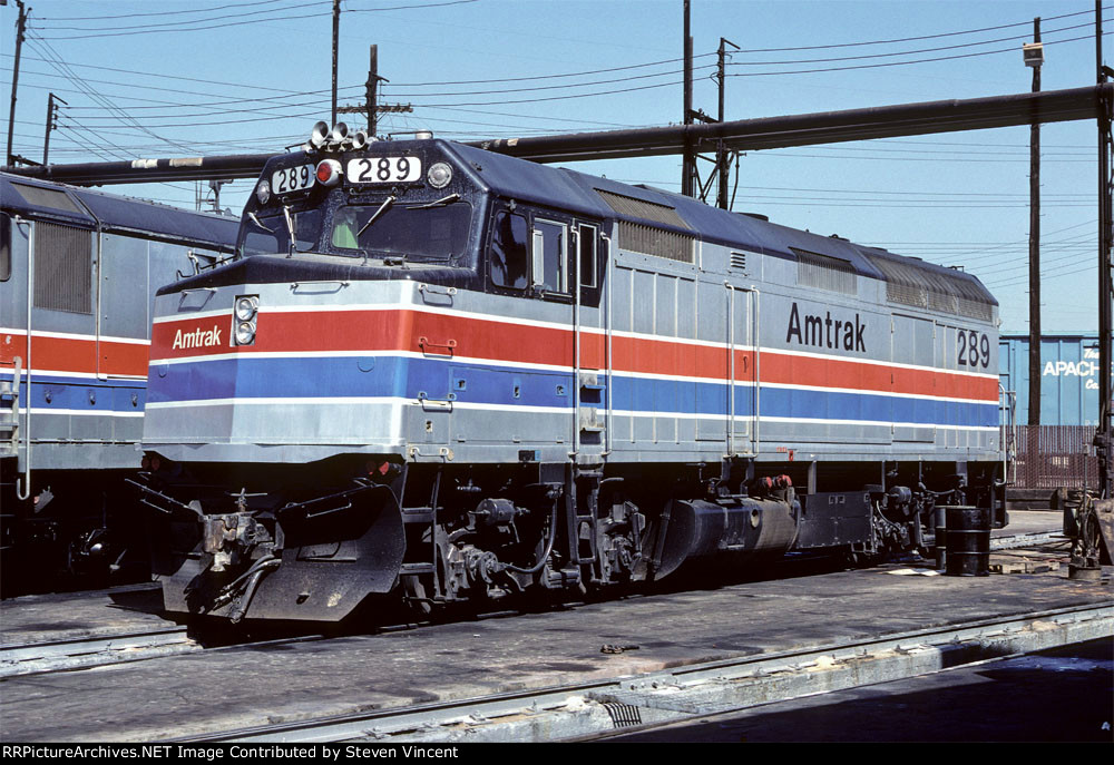 Amtrak F40PHR 289 at Redondo Jct roundhouse.